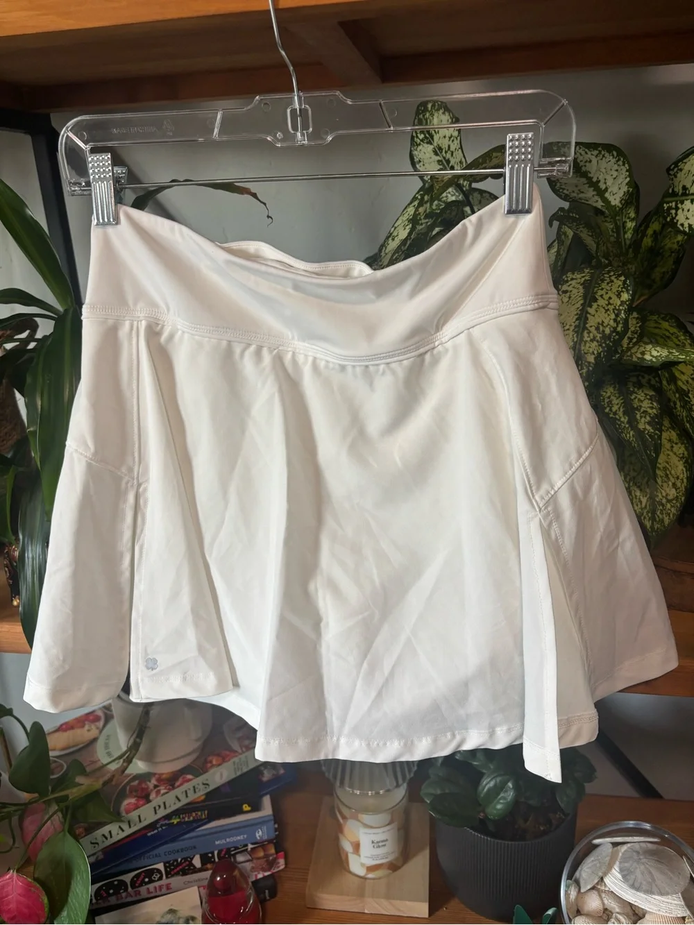 Black Clover Leto Skort in White | Small - Picture 6 of 7